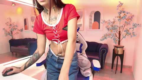 Charlotte online show from November 14, 4:11 am