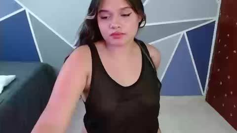 Snapshot of charlotte_greyx chatting on September 23, 6:00 pm Charlotte online show from September 23, 6:00 pm