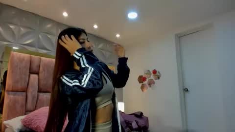 Charlotte Icee online show from February 8, 5:16 pm