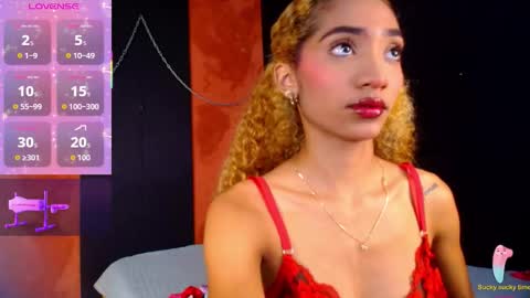 Snapshot of charlotte_love10 chatting on October 1, 11:38 am CHARLOTTE online show from October 1, 11:38 am