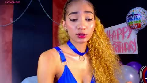 Snapshot of charlotte_love10 chatting on October 10, 12:59 pm CHARLOTTE online show from October 10, 12:59 pm