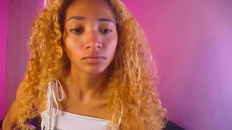 Snapshot of charlotte_love10 chatting on October 26, 11:49 am CHARLOTTE online show from October 26, 11:49 am