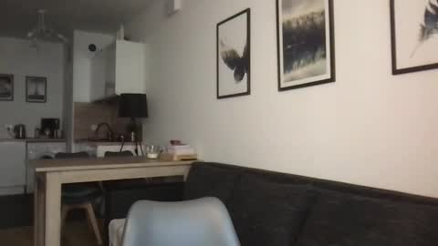 Charlotte Roche online show from October 22, 1:55 pm