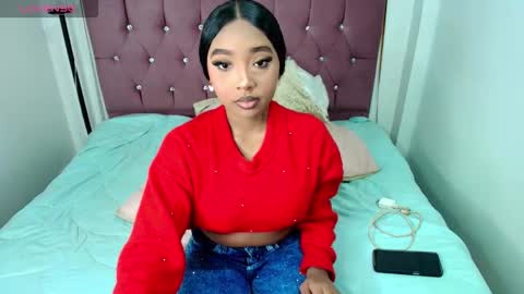 charlotte_walker1 online show from November 4, 1:21 pm