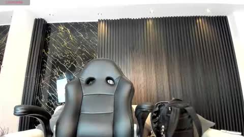 Snapshot of charlotte_whitee1 chatting on October 21, 11:33 am Charlotte Everyday From 0700 to 1300 Col Time online show from October 21, 11:33 am