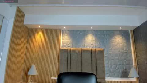 Snapshot of charlotte_whitee1 chatting on October 30, 11:00 am Charlotte Everyday From 0700 to 1300 Col Time online show from October 30, 11:00 am