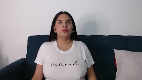 Snapshot of charlottecutie_1 chatting on November 19, 9:20 am Charlotte and Eric online show from November 19, 9:20 am