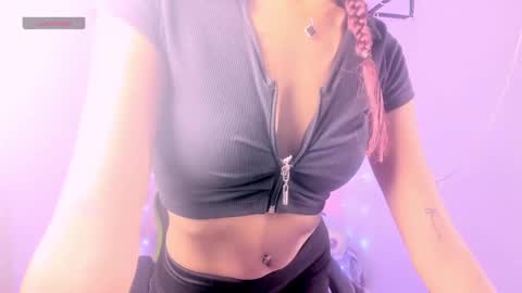 charlotteee online show from September 30, 4:06 am