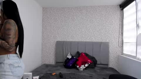 Snapshot of charlottegray_ chatting on March 12, 7:49 pm CHARLOTTE online show from March 12, 7:49 pm