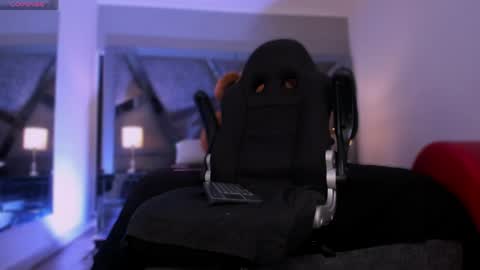 Charlotte online show from March 26, 3:50 pm