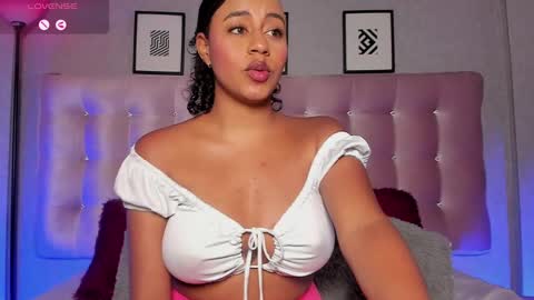 Snapshot of charlotterussel chatting on December 6, 5:55 pm charlotterussel online show from December 6, 5:55 pm