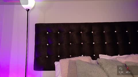 Snapshot of charlotterussel chatting on January 17, 1:57 am charlotterussel online show from January 17, 1:57 am