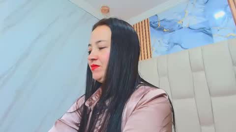 Charlotte  Schmidt online show from October 15, 11:32 am