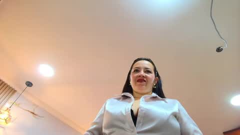 Charlotte  Schmidt online show from May 5, 11:40 am