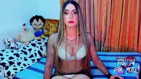 charlotte villorina online show from April 22, 4:26 am