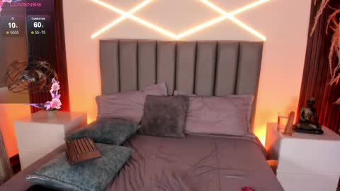 Charlotte Williams  online show from April 1, 8:39 pm