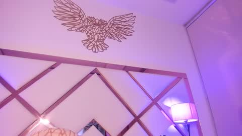  Charlot Treid  online show from December 22, 5:53 pm