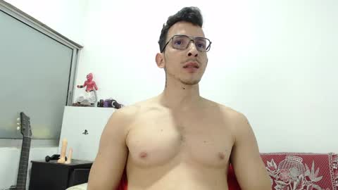 Snapshot of charlydeann chatting on May 13, 3:09 pm online show from May 13, 3:09 pm