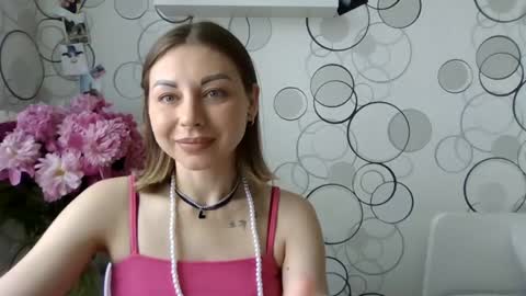 Snapshot of charming__chick chatting on June 5, 9:48 am charming__chick online show from June 5, 9:48 am