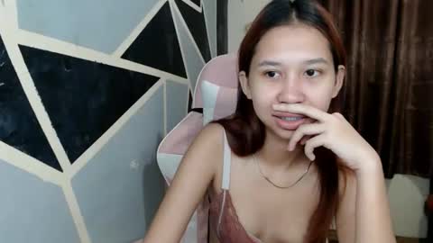 Charm online show from December 5, 8:12 am