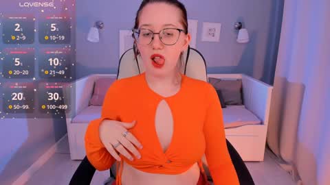 Grace online show from December 3, 1:54 pm