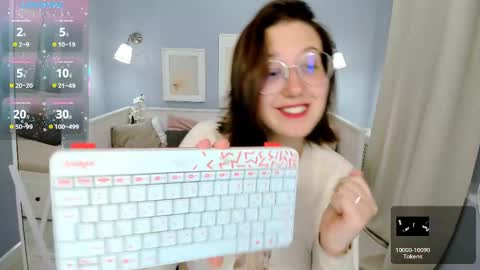 Grace online show from May 7, 11:59 am