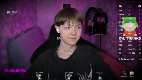 Snapshot of charonbaby1 chatting on February 20, 8:25 pm lynxy online show from February 20, 8:25 pm