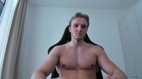Chase Reed online show from May 19, 3:29 pm