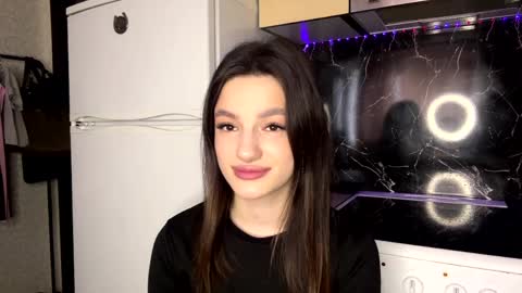 chasitykuhnle online show from April 8, 8:14 am