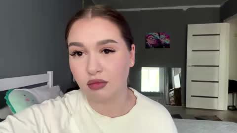 Emma online show from June 5, 12:11 pm