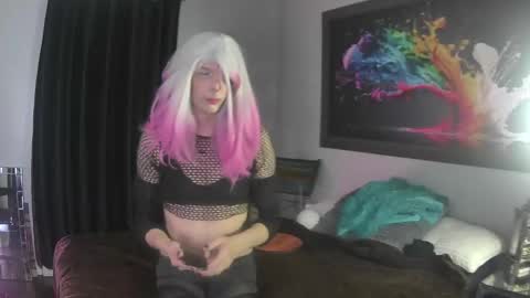 Snapshot of chaton_ds chatting on October 19, 4:13 am Sarah online show from October 19, 4:13 am