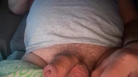 Snapshot of chatty_guy1 chatting on May 11, 2:39 am chatty_guy1 online show from May 11, 2:39 am