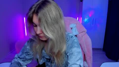 Betty online show from May 11, 5:57 am
