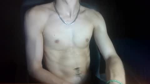 Snapshot of chavalgym21 chatting on September 20, 11:17 pm chavalgym21 online show from September 20, 11:17 pm