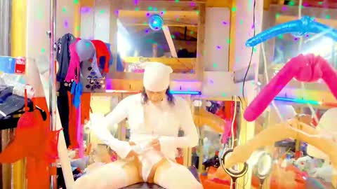 Snapshot of chavezechavez4207 chatting on November 26, 9:54 am MasterPRO online show from November 26, 9:54 am