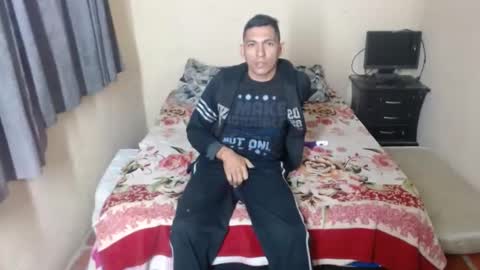 Snapshot of chayanne_odisea chatting on January 29, 11:51 am chayanne_odisea online show from January 29, 11:51 am