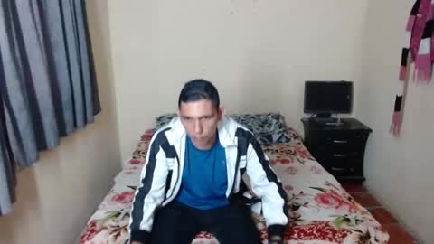 Snapshot of chayanne_odisea chatting on February 3, 12:03 pm chayanne_odisea online show from February 3, 12:03 pm