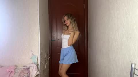 Milissa online show from September 24, 2:20 pm