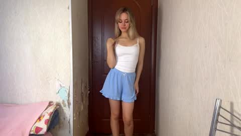 Milissa online show from September 28, 7:25 am