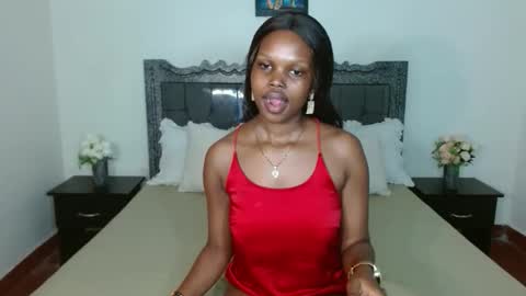 Snapshot of chayenie chatting on October 3, 6:49 pm Cheyenne online show from October 3, 6:49 pm