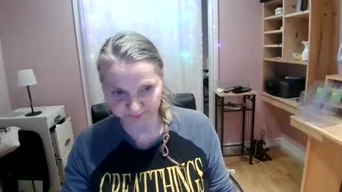 chealsiek online show from May 5, 12:51 am