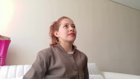 Regina Phalange online show from March 14, 3:28 pm