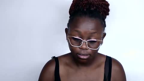 Snapshot of cheeky_charms chatting on September 27, 11:32 pm cheeky_charms online show from September 27, 11:32 pm