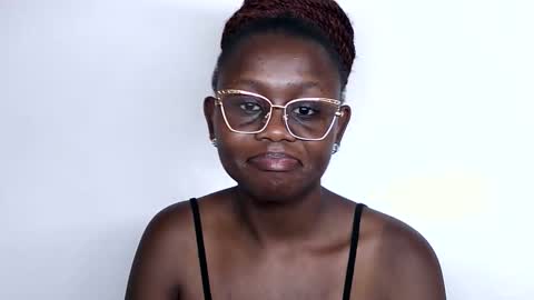 Snapshot of cheeky_charms chatting on September 28, 5:29 pm cheeky_charms online show from September 28, 5:29 pm