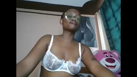 cheeky_charms online show from May 16, 1:54 pm