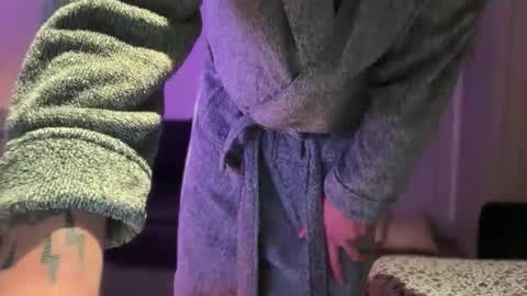 Cheekylondon online show from September 24, 11:19 pm