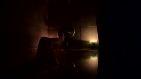 Snapshot of chelarose chatting on March 25, 6:30 am chelarose online show from March 25, 6:30 am