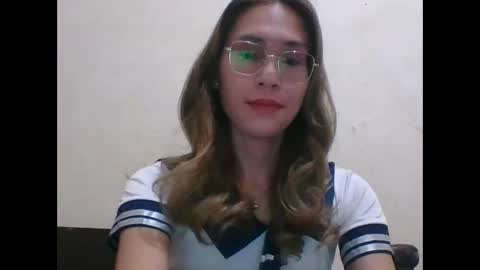 Snapshot of chelly4u69 chatting on March 11, 10:18 am chelly4u69 online show from March 11, 10:18 am