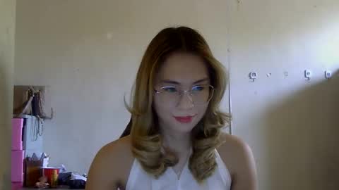 Snapshot of chelly4u69 chatting on September 13, 4:12 am chelly4u69 online show from September 13, 4:12 am