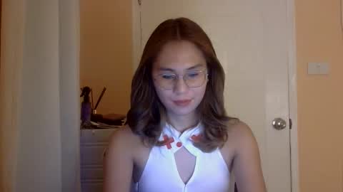 chelly4u69 online show from December 21, 4:30 am